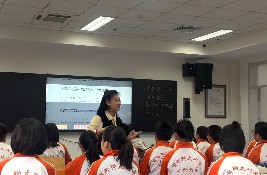 AI�x�������n������������һ���̎���ͬ̽�������̌W��·��